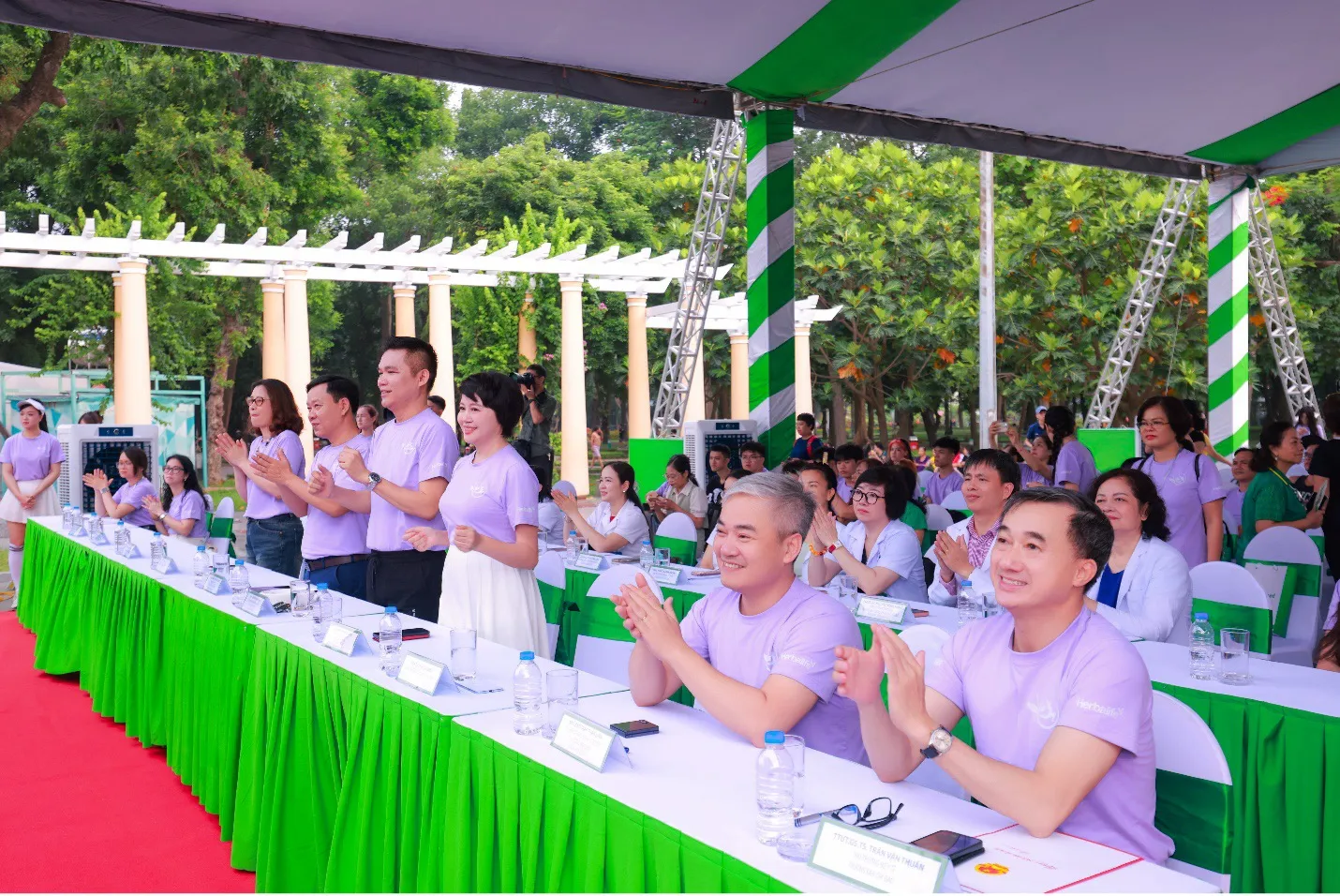 Herbalife Việt Nam đồng h&agrave;nh c&ugrave;ng B&aacute;o Sức khỏe & Đời sống tổ chức Ng&agrave;y Dinh Dưỡng Cộng Đồng Việt Nam lần 7 tại H&agrave; Nội để tiếp tục khuyến kh&iacute;ch lối sống l&agrave;nh mạnh 