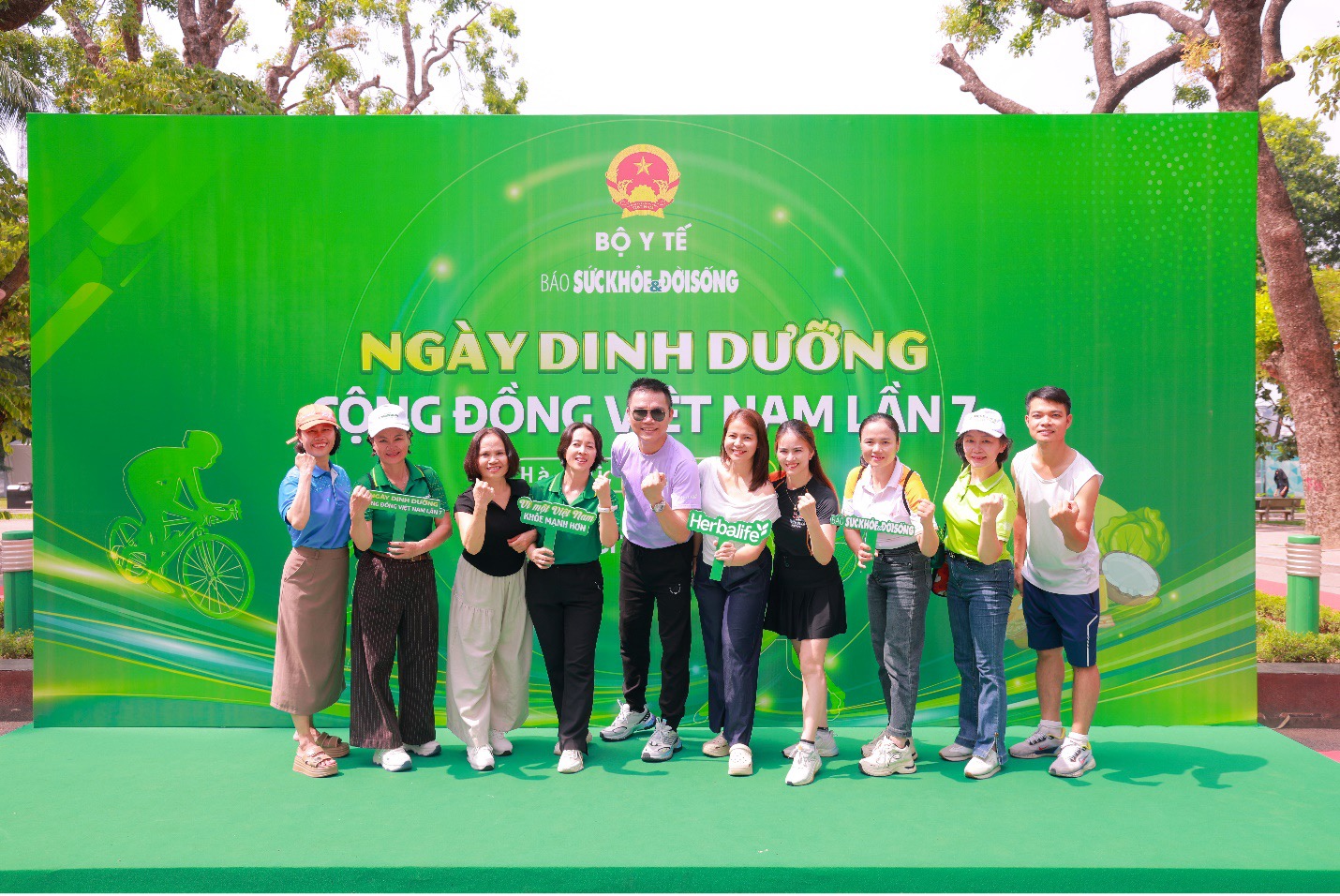 Herbalife Việt Nam đồng h&agrave;nh c&ugrave;ng B&aacute;o Sức khỏe & Đời sống tổ chức Ng&agrave;y Dinh Dưỡng Cộng Đồng Việt Nam lần 7 tại H&agrave; Nội để tiếp tục khuyến kh&iacute;ch lối sống l&agrave;nh mạnh 