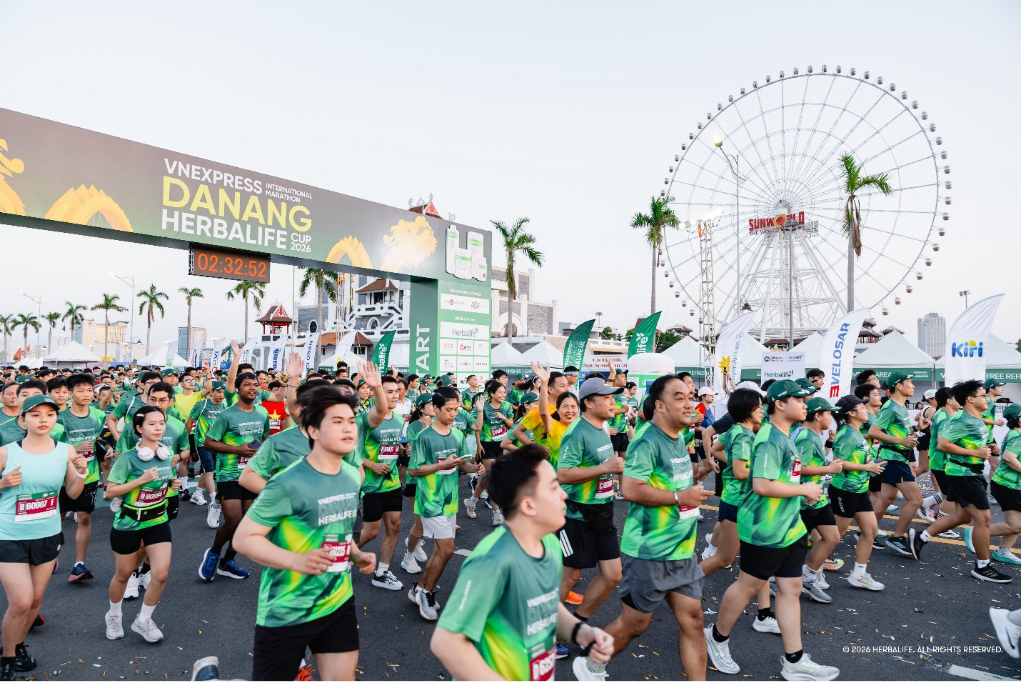 Herbalife Việt Nam khuyến kh&iacute;ch lối sống năng động l&agrave;nh mạnh tại VnExpress Đ&agrave; Nẵng International Marathon Herbalife Cup 2026