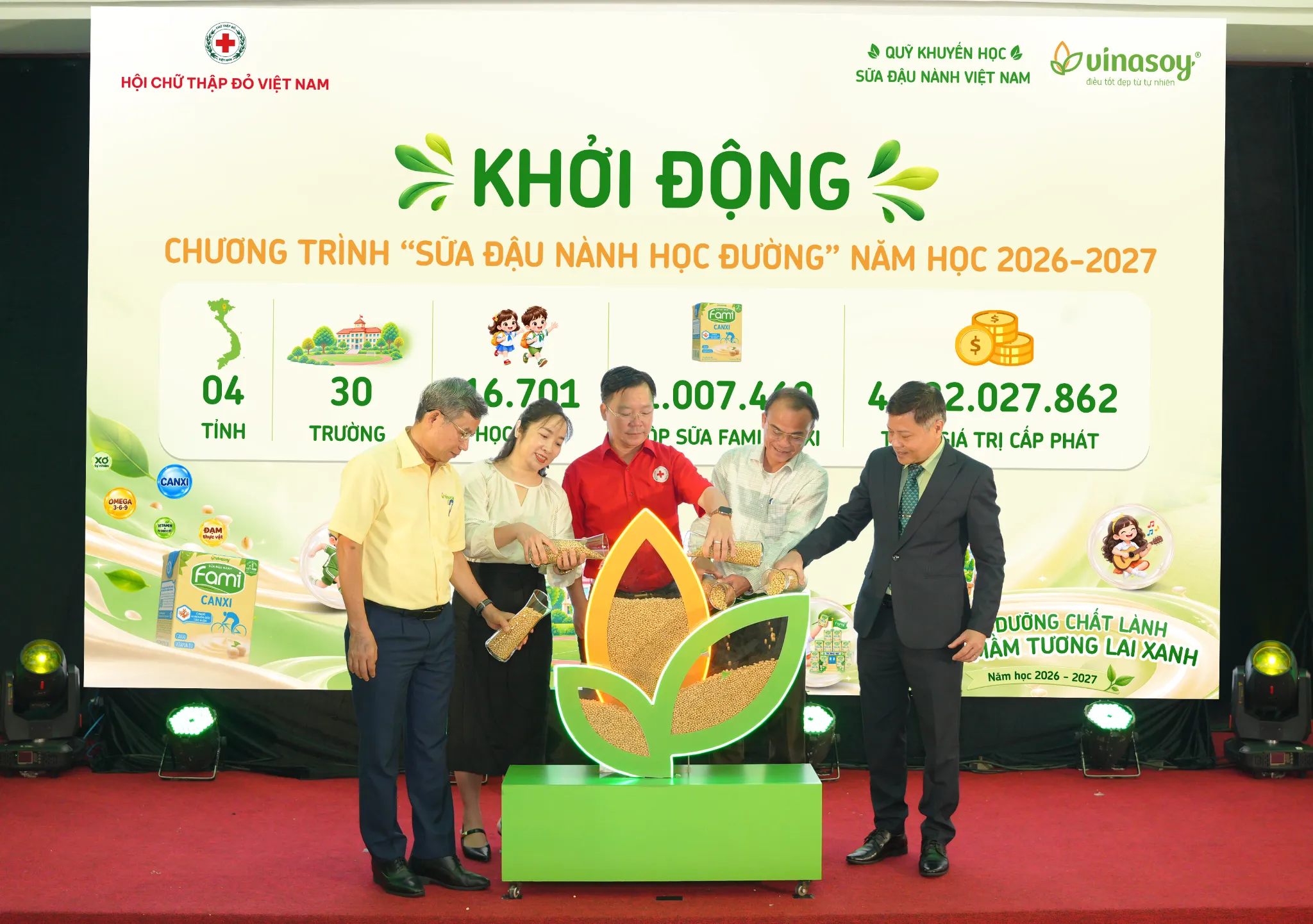 30 trường &ndash; 1 triệu hộp sữa: Tiếp nối h&agrave;nh tr&igrave;nh mang dưỡng chất l&agrave;nh đến những mầm xanh tương lai