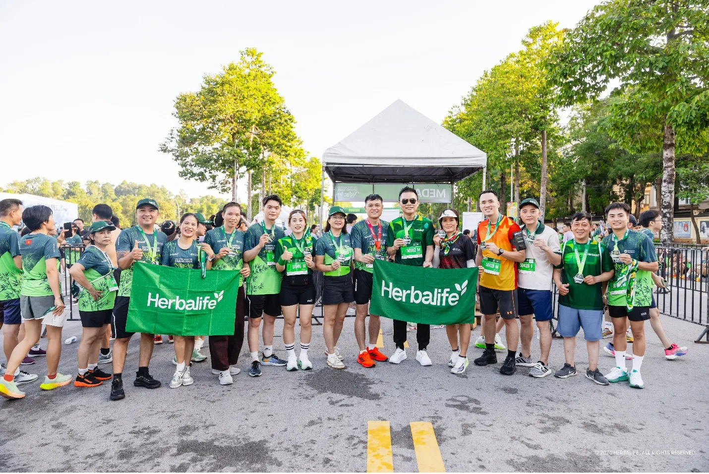 Herbalife Việt Nam tiếp tục phối hợp với VnExpress để khuyến kh&iacute;ch lối sống l&agrave;nh mạnh với tư c&aacute;ch l&agrave; Nh&agrave; t&agrave;i trợ Kim cương cho giải VnExpress Marathon Grand Tour Nghệ An 2026