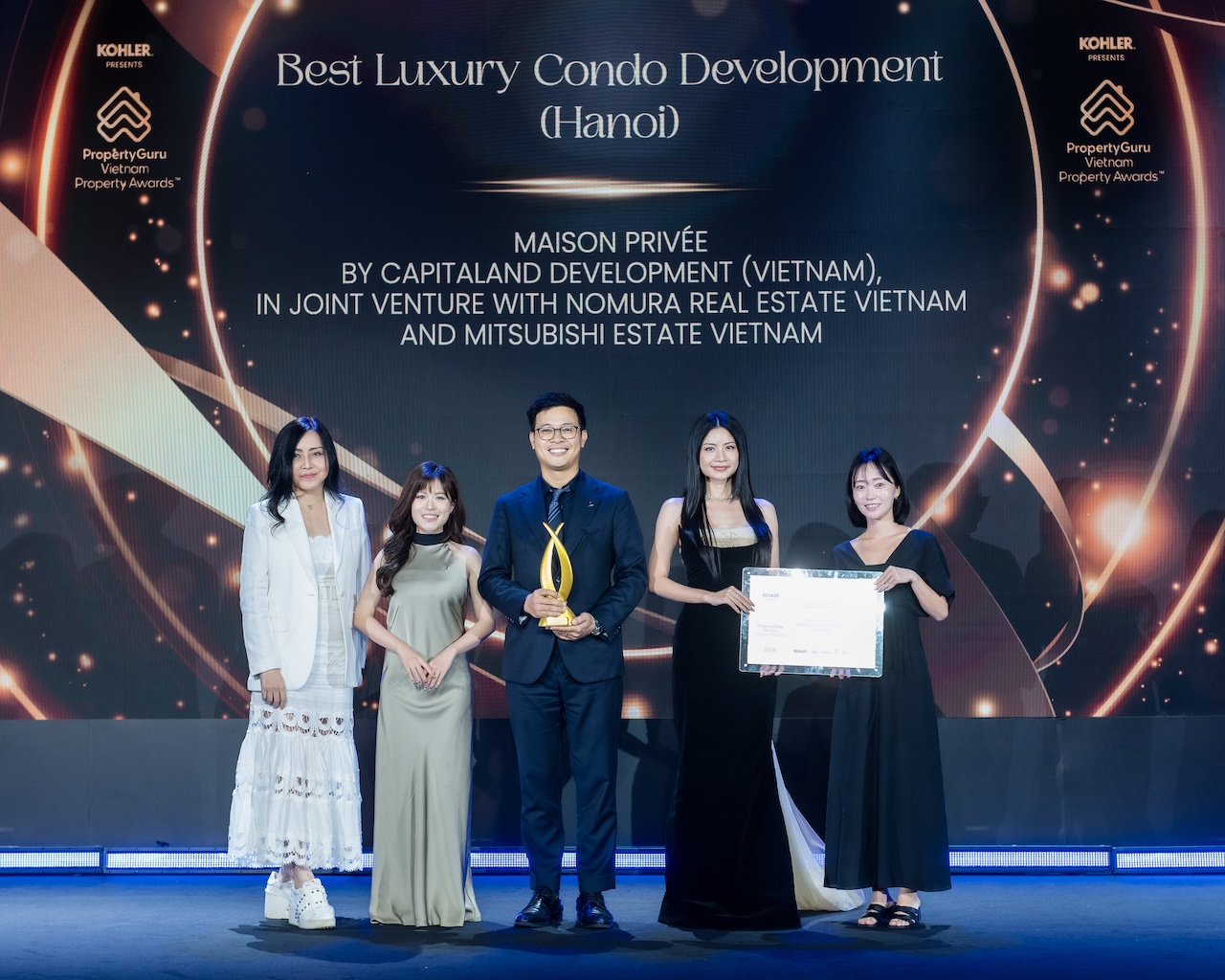 CapitaLand Development được tôn vinh doanh nghiệp phát triển bền vững, đóng góp xã hội và thiết kế xuất sắc tại Giải thưởng Bất động sản Việt Nam PropertyGuru 2026