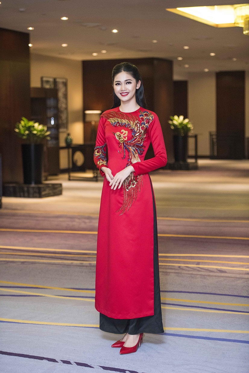 Á hậu Thanh Tú vinh dự trở thành Đại sứ thiện chí đầu tiên tại Hội nghị Tài chính Quốc tế Việt – Hàn.