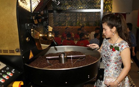 King Coffee của bà Lê Hoàng Diệp Thảo  mở 1.000 cửa hàng tại TP.HCM, mục tiêu top 3 thương hiệu cà phê lớn nhất Việt Nam.