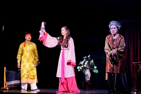 Biểu diễn giao lưu của sân khấu Lệ Ngọc tại TP Hồ Chí Minh