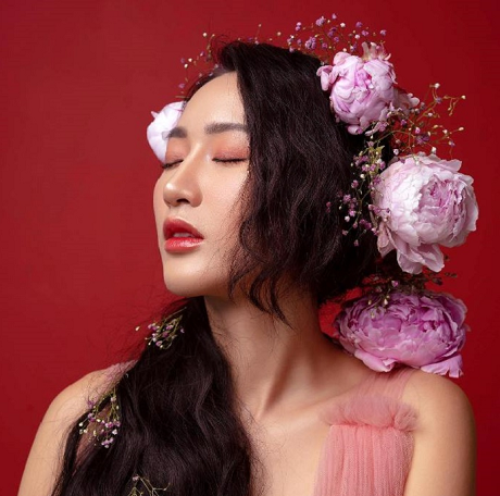 Valentines Vân Nguyễn – “Cô gái Vàng” của làng thiết kế Việt.