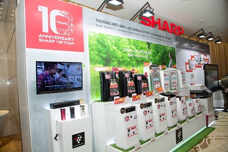 Sharp ra mắt loạt sản phẩm ứng dụng công nghệ mới nhân kỷ niệm 10 năm tại Việt Nam