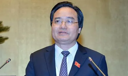 Bộ trưởng Phùng Xuân Nhạ nhận trách nhiệm về gian lận thi cử