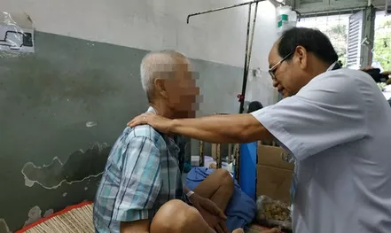 Chủ tịch Hội Ung thư Việt Nam: Ung thư phổi có thể ngừa được!