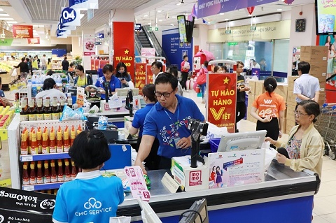 Hệ thống siêu thị Co.opmart giảm giá mạnh hơn 30.000 sản phẩm hàng Việt