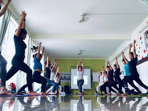 Huấn luyện viên yoga – Một trong mười nghề lý tưởng