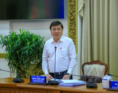 Chủ tịch UBND TP Hồ Chí Minh nổi giận vì sự máy móc của các sở ngành