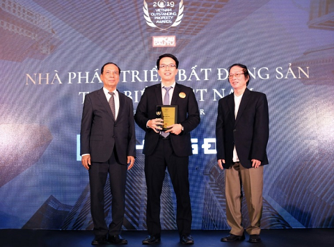 Khang Điền đạt 2 giải thưởng uy tín đầu năm 2020