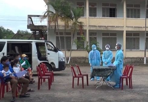 Cách ly thanh niên từ vùng có dịch về Quảng Trị có triệu chứng sốt