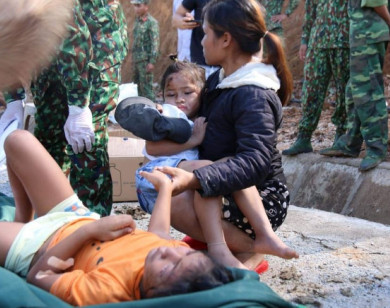 Vụ sạt lở núi ở xã Trà Leng: Cứu sống được 33 người, 13 người hiện đang còn mất tích