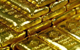 Giá vàng thế giới vọt lên mức cao nhất 2 tuần, dự báo sẽ trở lại mốc 2.000 USD