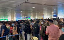 Tăng cường giải toả hành khách ở sân bay Tân Sơn Nhất