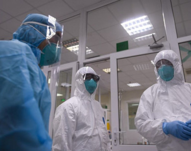 Covid-19 ngày 14/8/2021: Số ca xuất viện là 4.247, số ca mắc mới 9.716