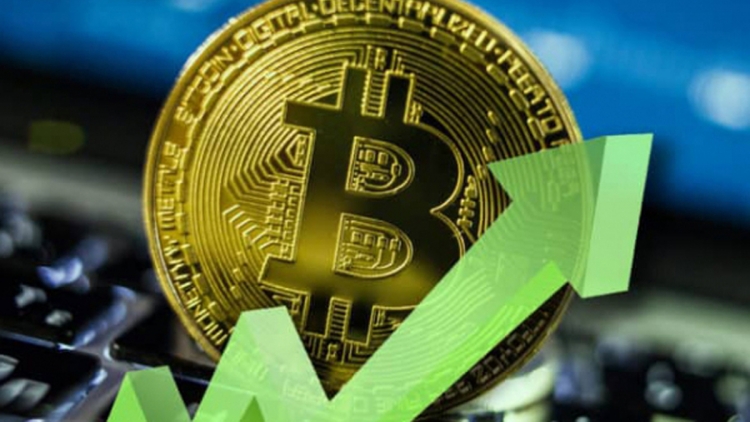 Bitcoin bất ngờ bật tăng mạnh, vượt mốc 50.000 USD