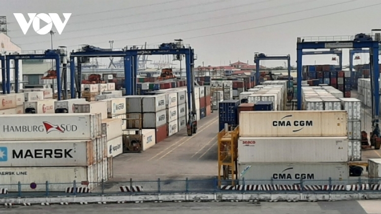 TP.HCM làm gì để ngành logistics chuyển mình?