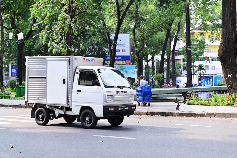 Suzuki Carry, xe tải nhẹ cả thập niên vẫn bền như mới