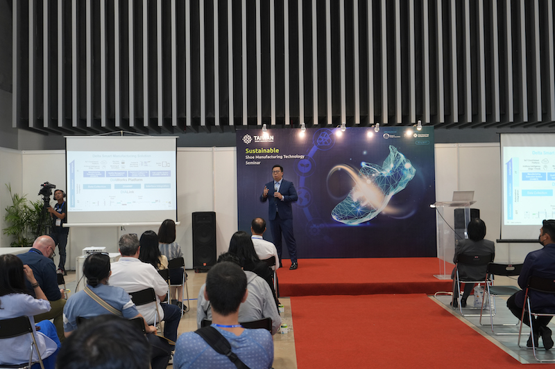 Đài Loan giới thiệu loạt công nghệ sản xuất giày bền vững tại triển lãm Quốc tế Da & Giày lần thứ 22
