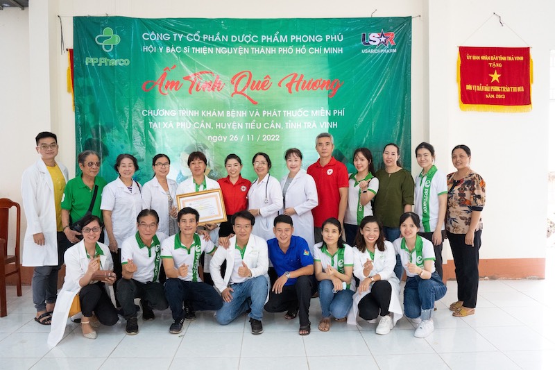 Công ty Cổ phần Dược phẩm Phong Phú tổ chức chương trình thiện nguyện khám bệnh và tặng quà cho người dân Huyện Tiểu Cần, Tỉnh Trà Vinh