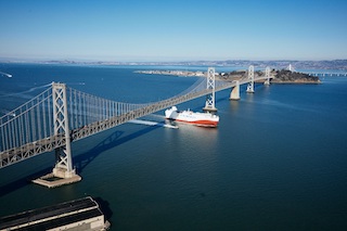 999 xe VF 8 City Edition cập cảng California, VinFast được cấp phép bán hàng tại Mỹ