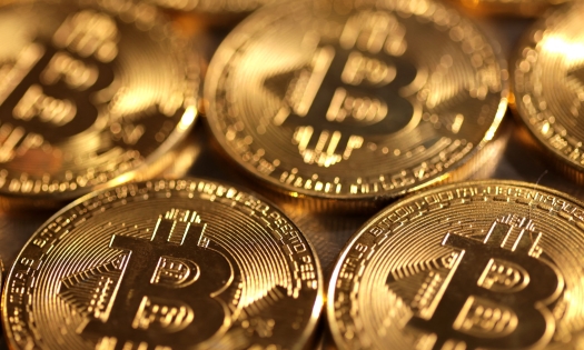 Giá Bitcoin hôm nay 31/1: Lao dốc về dưới 23.000 USD
