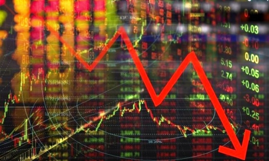 Lực bán áp đảo, VN-Index 'đổ đèo' hơn 23 điểm