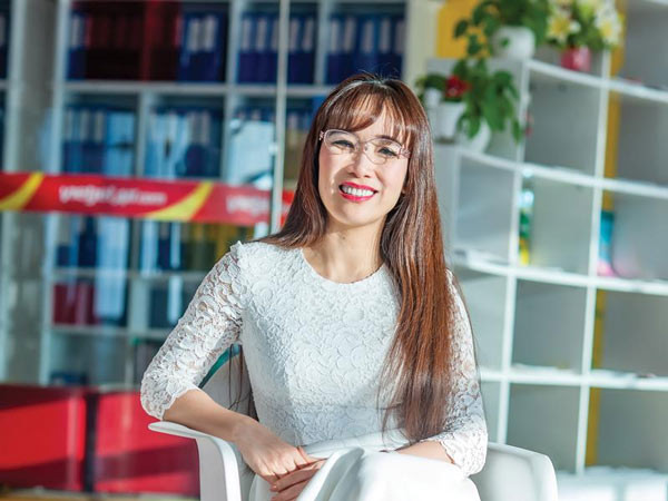Forbes dừng cập nhật tài sản tỷ phú USD với bà Nguyễn Thị Phương Thảo