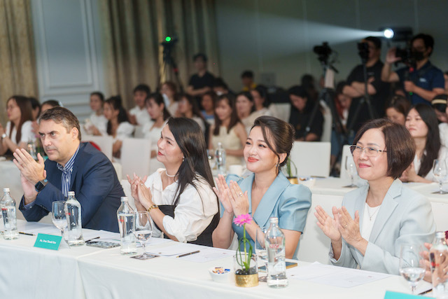 Nestlé Việt Nam tổ chức hội thảo với chủ đề “Chọn sữa mát vì điều tốt nhất cho con”