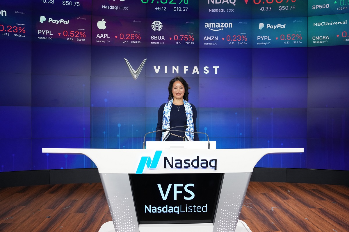 Rung chuông ra mắt trên Nasdaq Global Select Market, VinFast đánh dấu sự hiện diện trên toàn cầu với giá trị vốn hóa hơn 23 tỷ USD