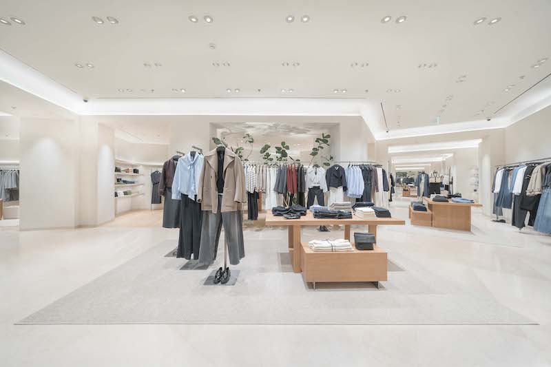 Massimo Dutti chính thức khai trương cửa hàng mới tại tại Lotte Mall Tây Hồ Hà Nội