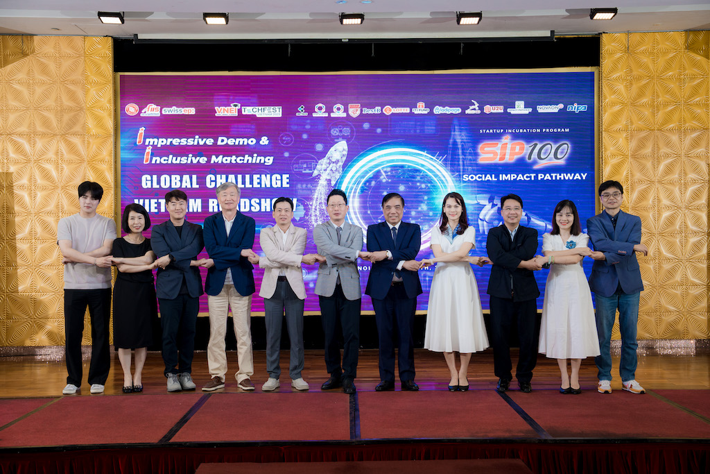 Impressive Demo: Global Challenge Vietnam Roadshow nơi Startup tiềm năng kết nối với các quỹ đầu tư