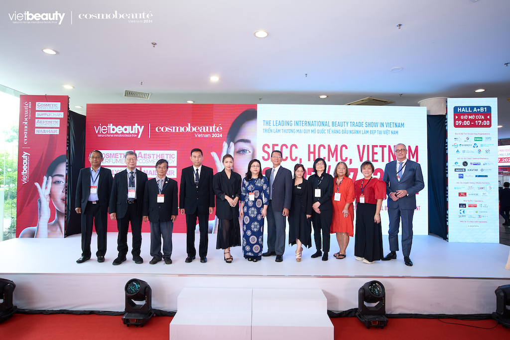 Hơn 2.000 thương hiệu làm đẹp hội tụ tại Vietbeauty & Cosmobeauté Vietnam 2024