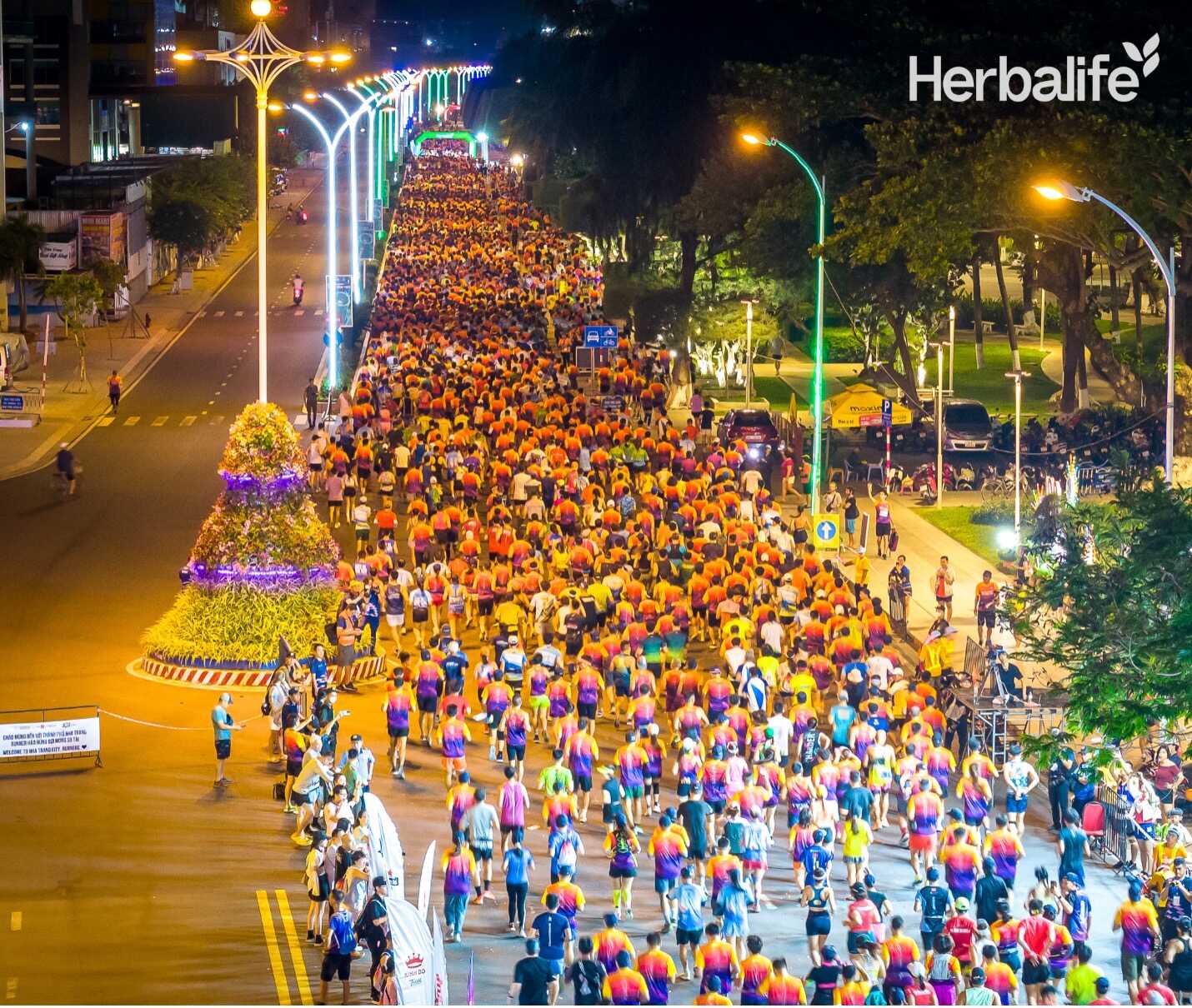 Herbalife Việt Nam đồng hành cùng giải VnExpress Marathon Nha Trang lần thứ ba liên tiếp để khuyến khích lối sống năng động