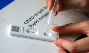 TP.HCM yêu cầu các bệnh viện chủ động ứng phó COVID-19