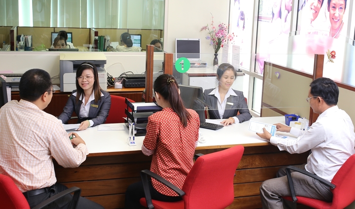 Các ‘ông lớn’ kinh doanh bảo hiểm nhân thọ làm ăn ra sao?