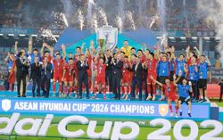 Chủ tịch FIFA bất ngờ trước sân vận động 60.000 chỗ đang được Vingroup xây dựng tại Hưng Yên